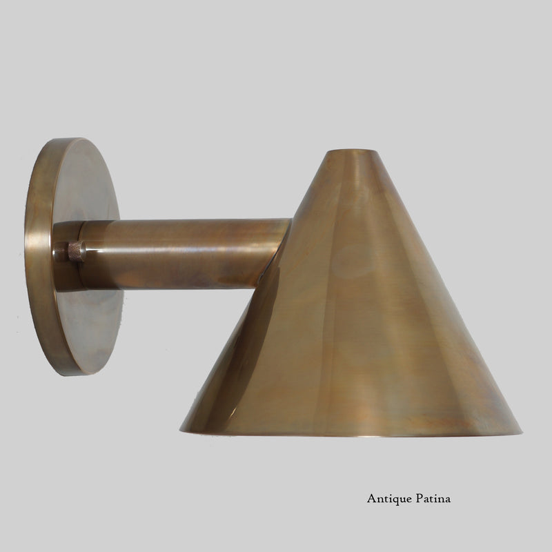 pivot Brass Cone wall lamp